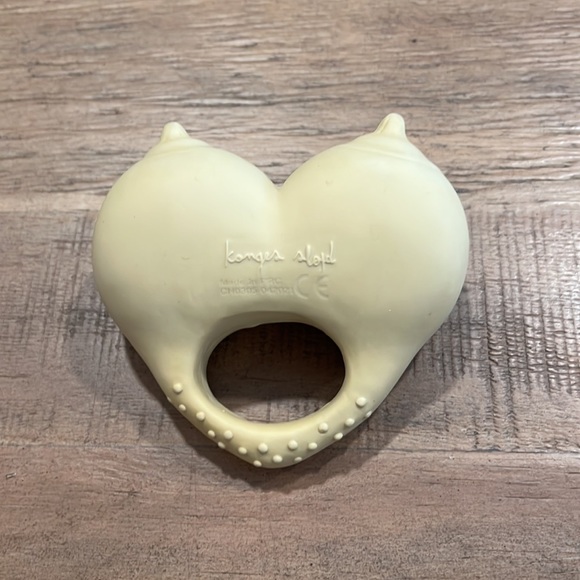 KONGES SLOJD Babs natural rubber teething toy - Picture 4 of 4